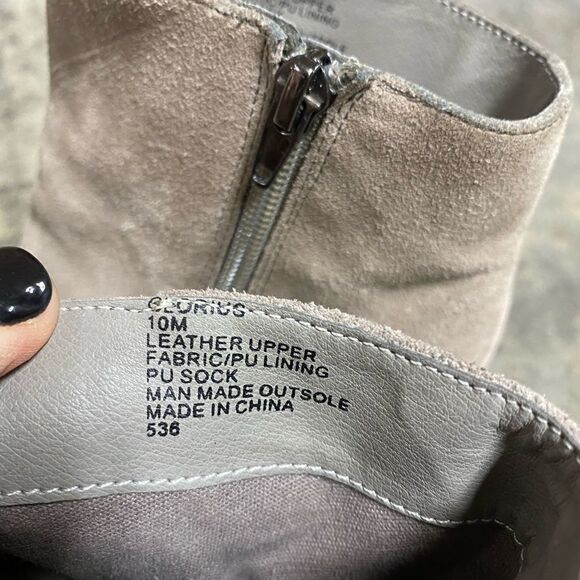 Steve Madden Glorius Taupe Suede Leather Ankle Bootie - Picture 7 of 10